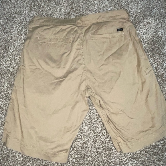 🩵Men’s Levi Strauss shorts w36 light tan - Picture 2 of 4